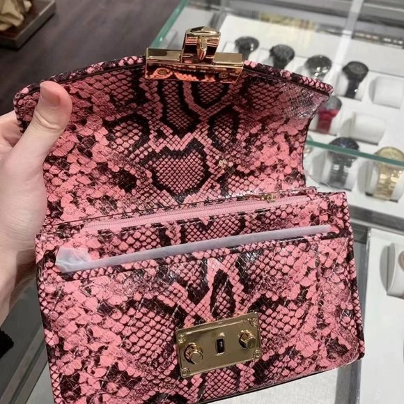 MK Rose Flap Shoulder Bag Crossbody Pink - Picture 4 of 6